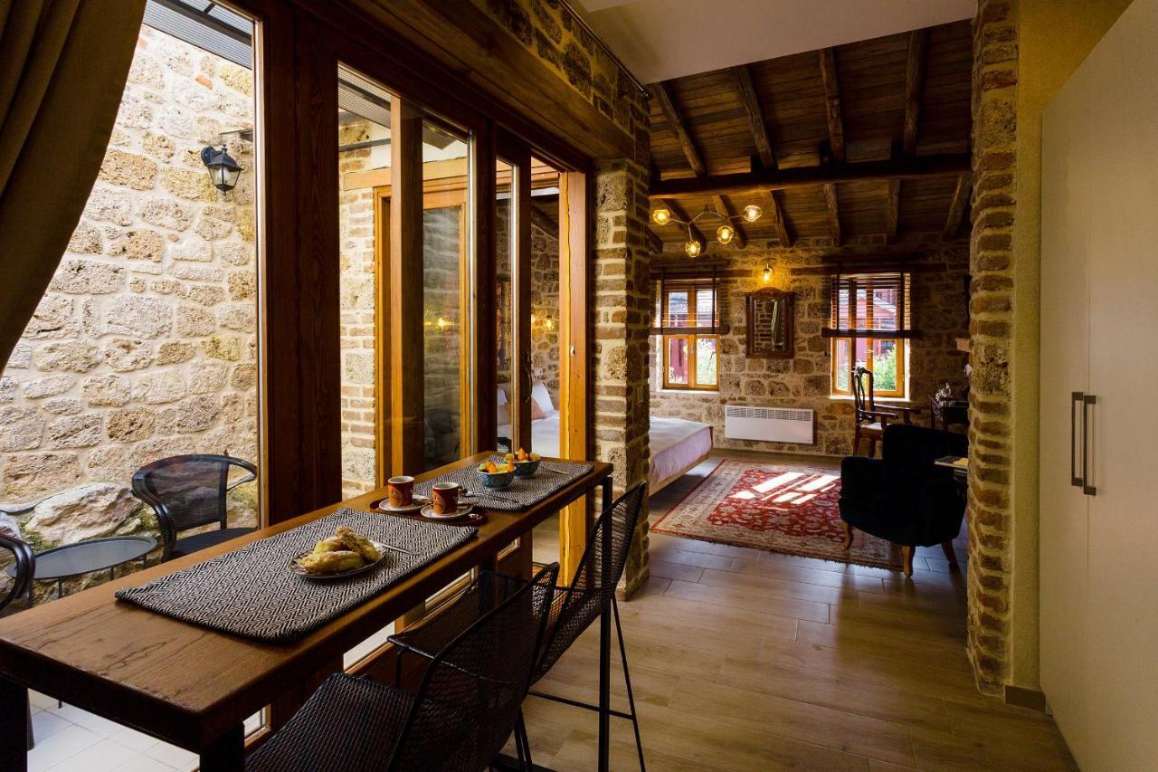 Blossom Rooms & Suite Veria  Buitenkant foto