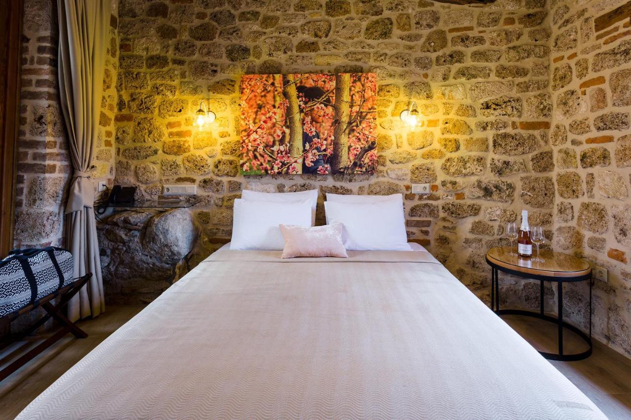 Blossom Rooms & Suite Veria  Buitenkant foto